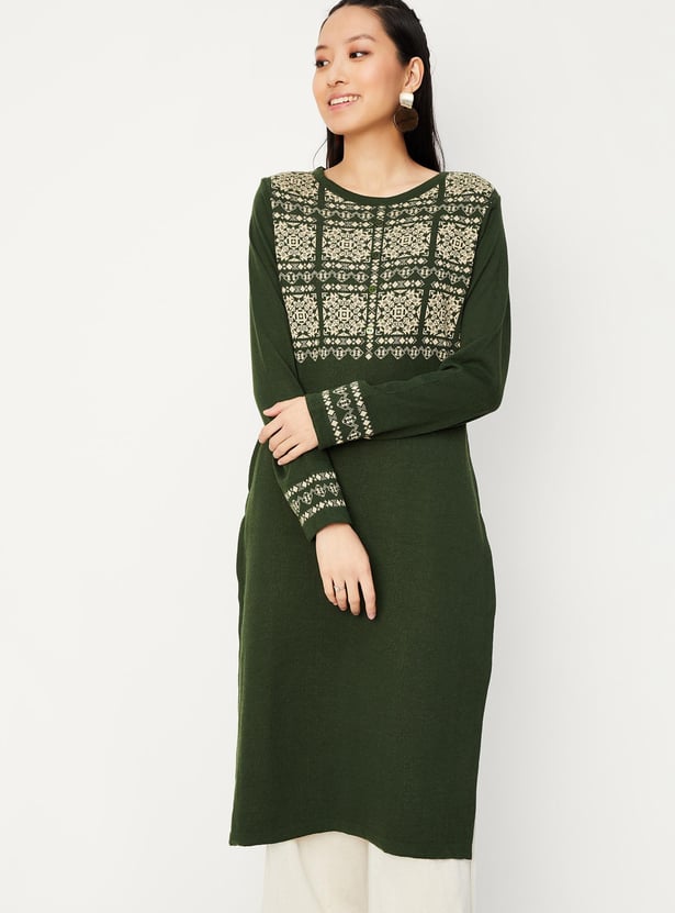 Women Jacqaurd Knit Winter Kurta